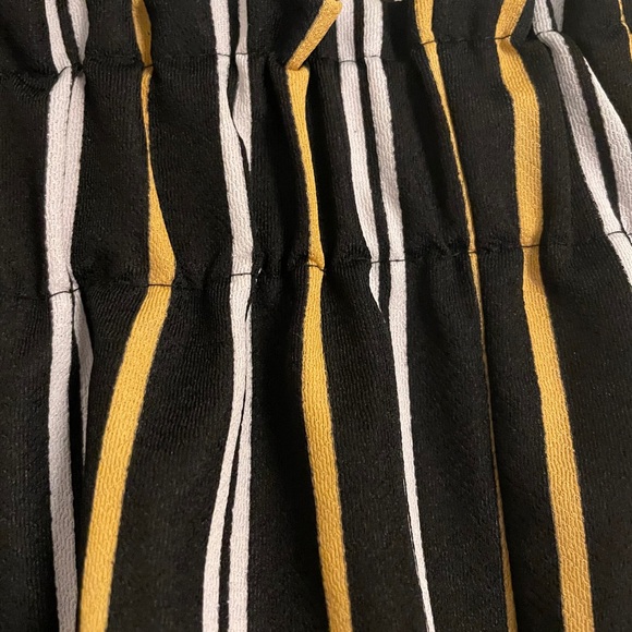 Shorts - Picture 2 of 2